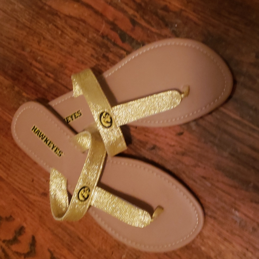 Hawkeye flip flops